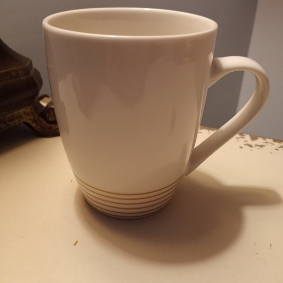 Bumplife Ceramic Mug - Picture 7 of 8